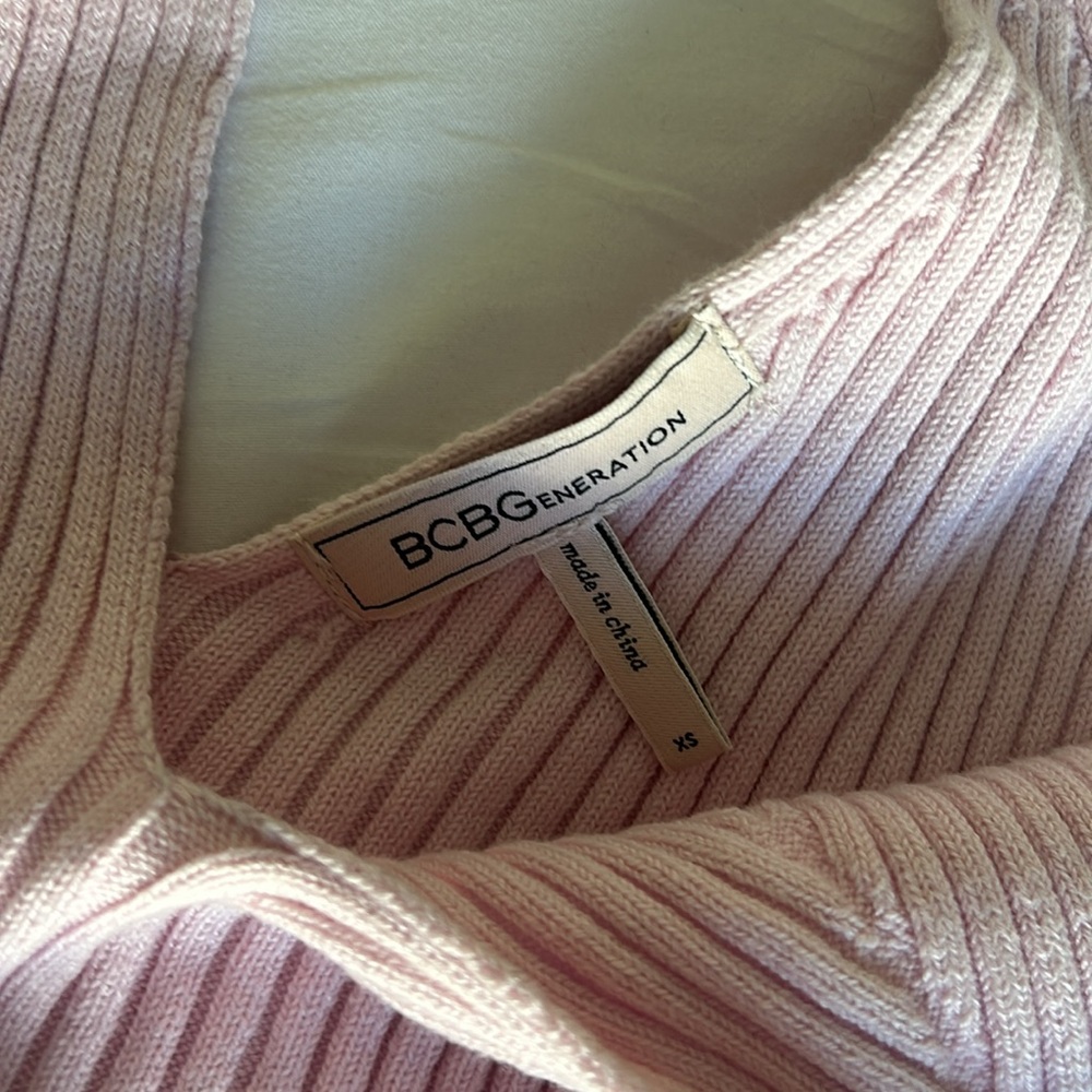 BCBG Ruffle Tank - Picture 2 of 2